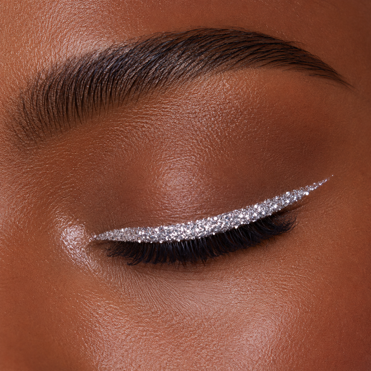 glitter liquid eyeliner